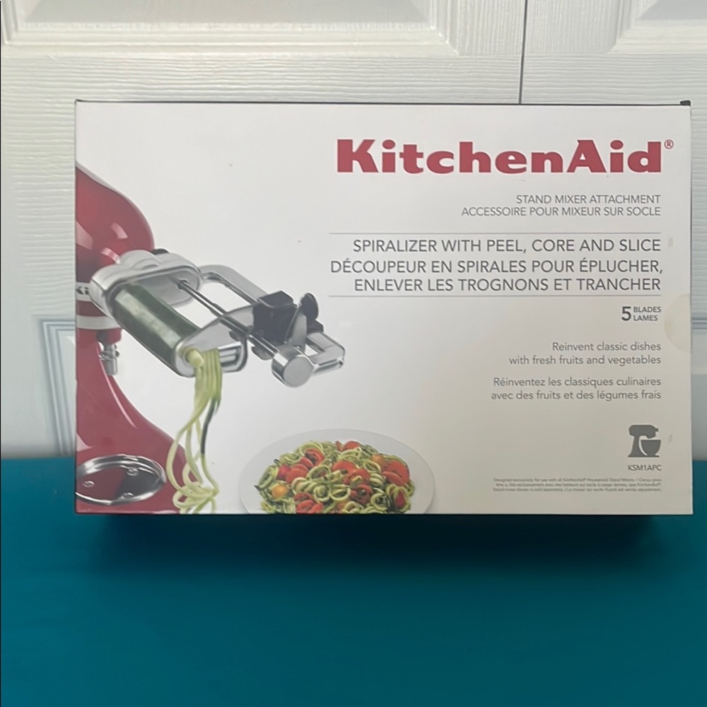 KitchenAid Spiralizer with peel, core and slice Attachment